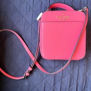 Kate Spade New York

DAISY VANITY CASE CROSSBODY